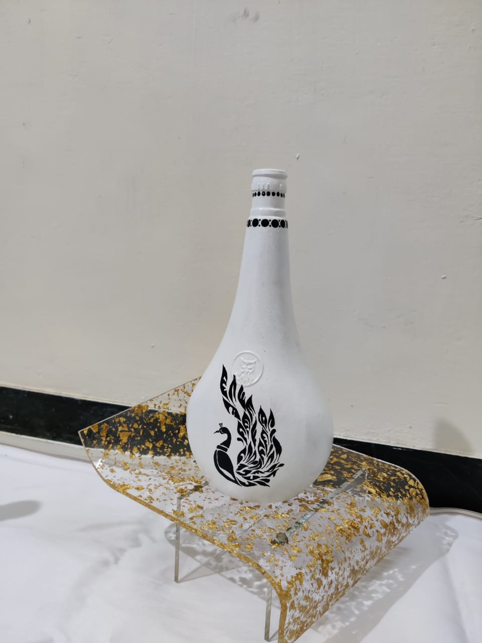 Black & White Peacock Flower Vase