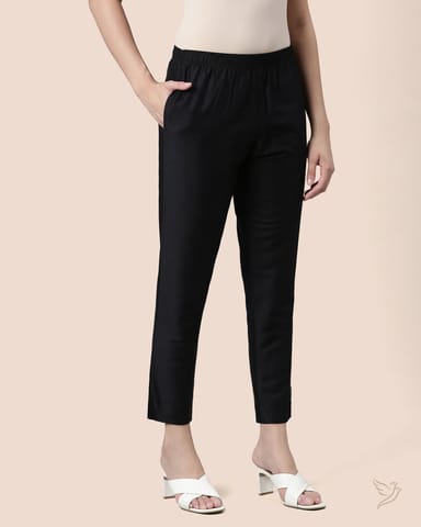 Women Straight Pant Metallic Black