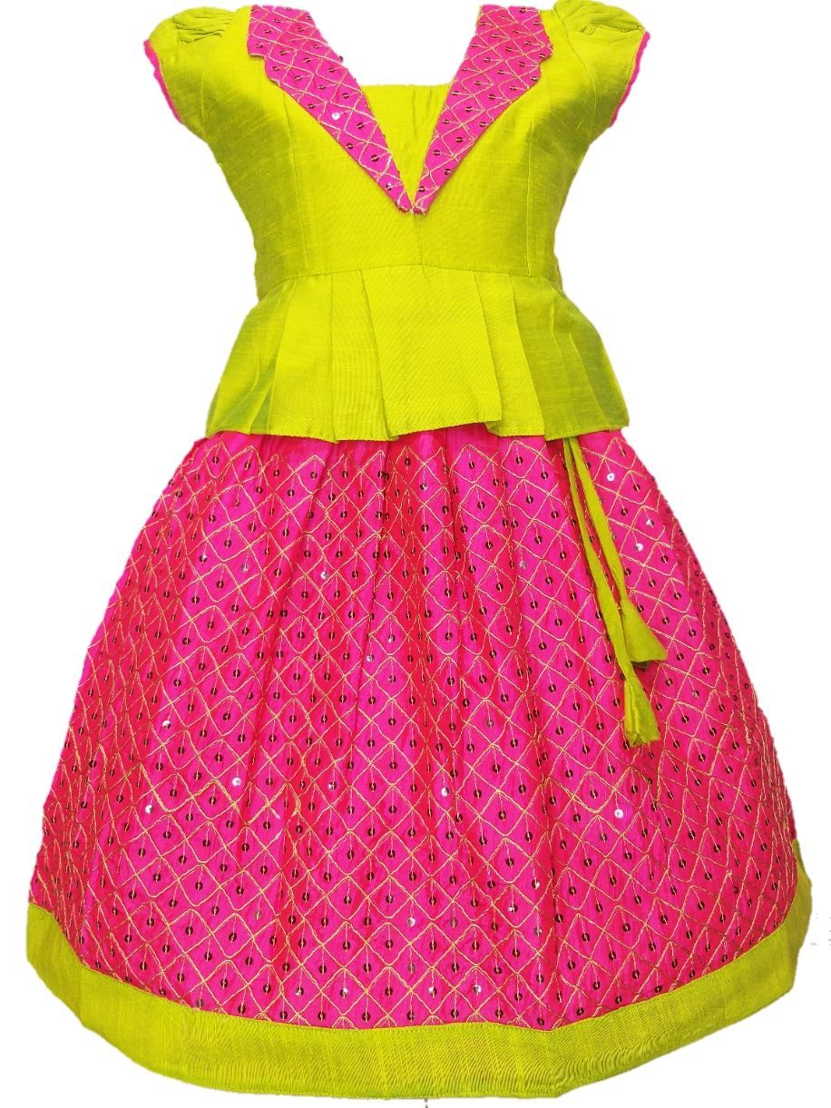 Girls Lehenga Choli / Pattu Pavadai Sri Coat