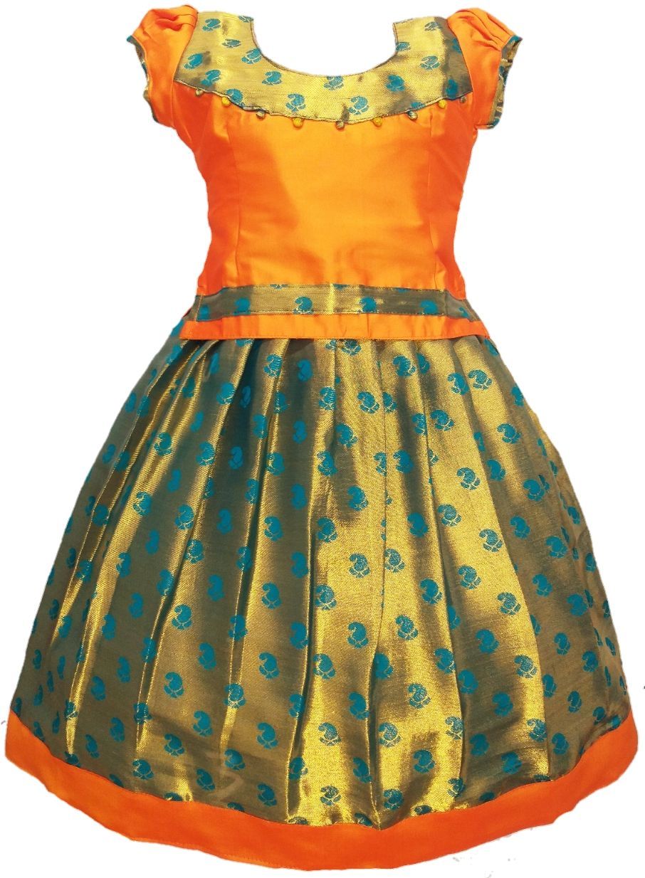 Girls Lehenga Choli / Pattu Pavadai Jacquard Neck2