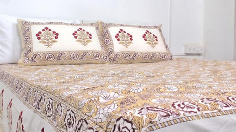 Sandal Flower Hand Printed King Size Bedsheet 108 x 108 Inches with 2 Pillow Covers