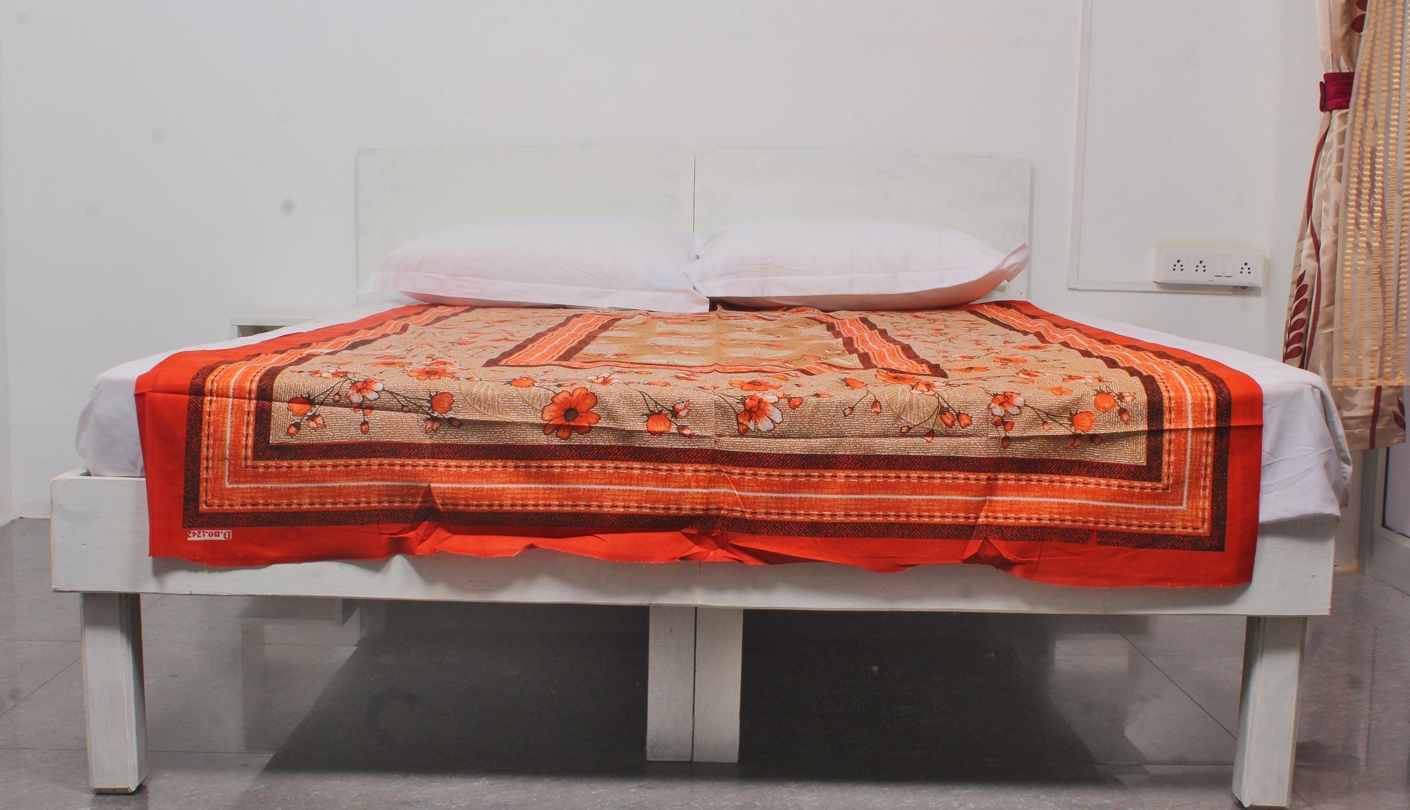 Orange Border Single Bedsheet 60 X 90 Inches