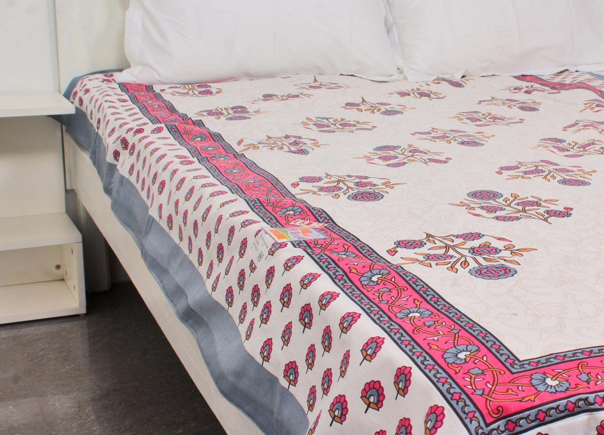 Rose Flower Bordered Print Single Bedsheet 63 X 90 Inches