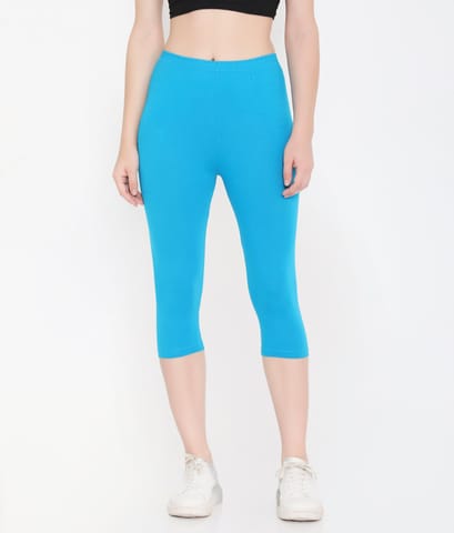 Feelings Solid Blue Soft Cotton Everyday Capri For Women