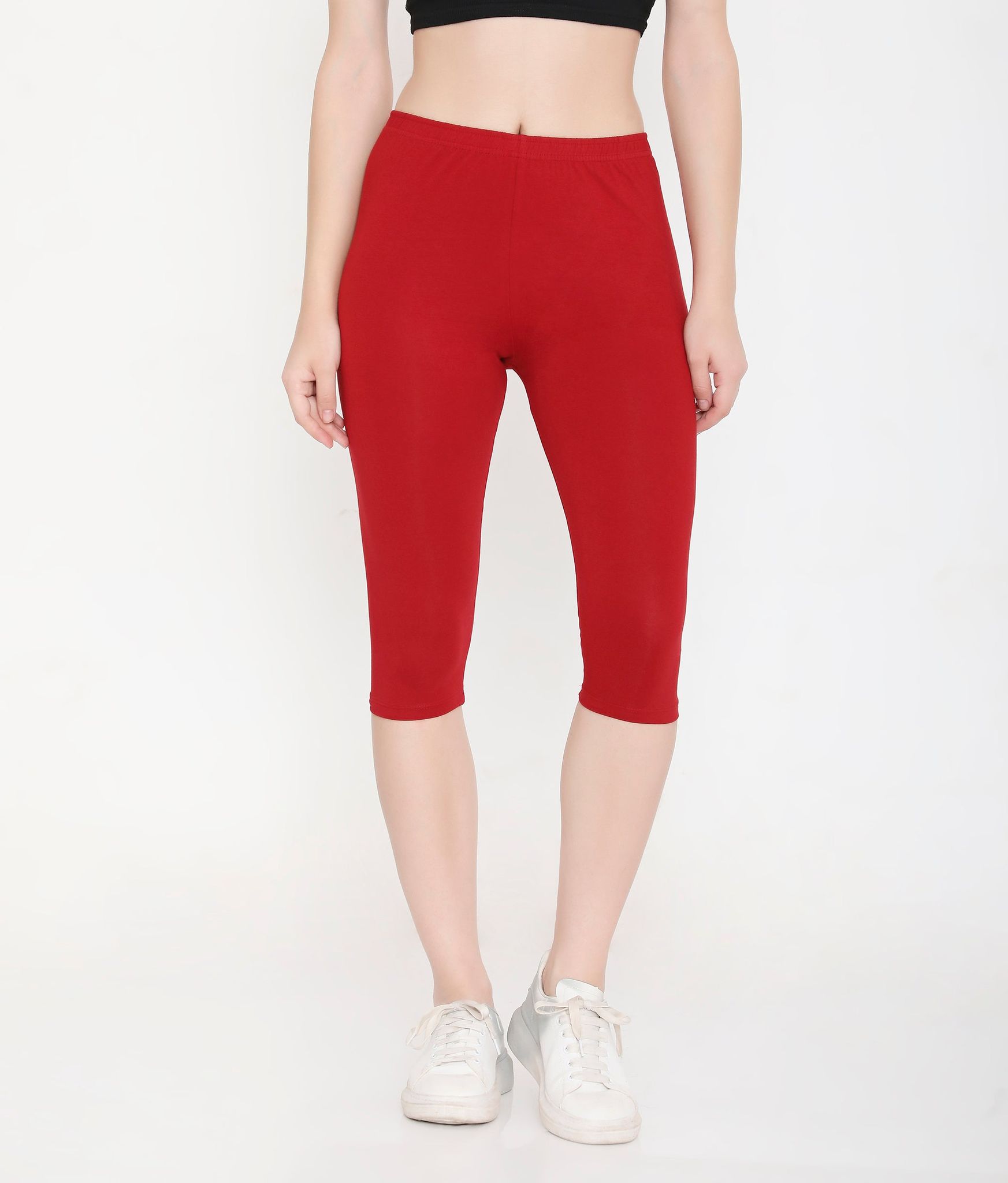 Feelings Solid Maroon Soft Cotton Everyday Capri For Women