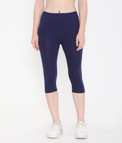 Feelings Women Navy Blue Cotton Everyday Capri